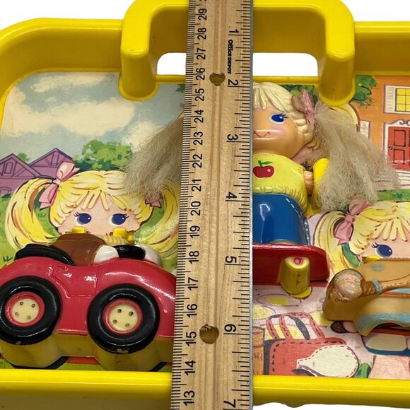 Dolly Pops Doll Set Outdoor Playtime 1979 Retro Skateboard Car Tennis Carry Case - Picture 9 of 13